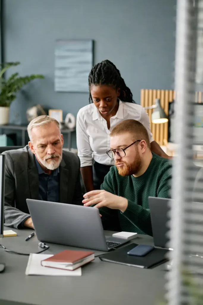 Le chef de projet informatiques Thimtech vous accompagne sur le pilotage de votre projet informatique à Paris et région parisienne